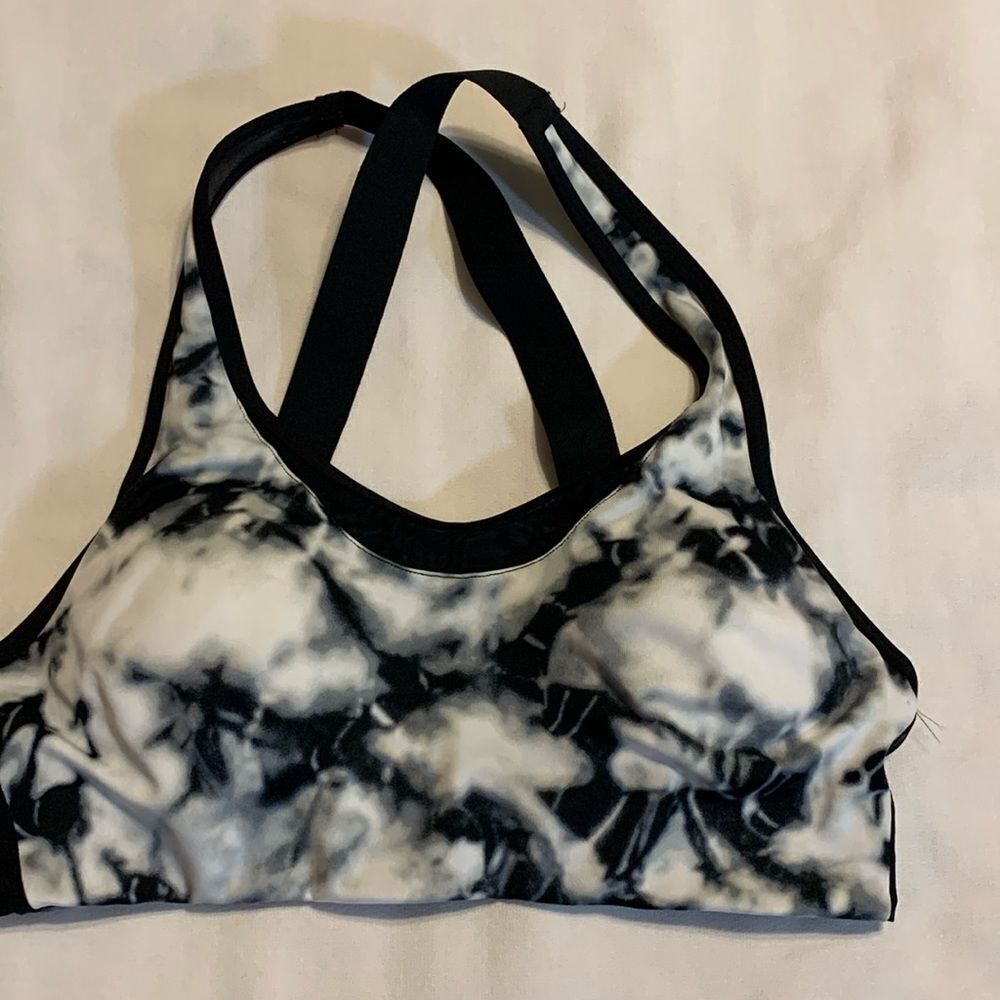 Pink Sport Size XS by Victoria's Secret ultimate lightly lined bra/sports bra